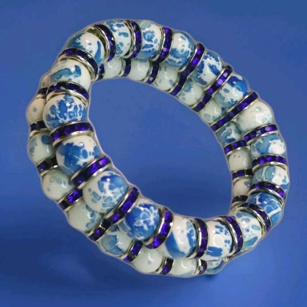 Matching Stackable Pair Of Blue And White Beaded Rhinestone Stretch Bracelets
